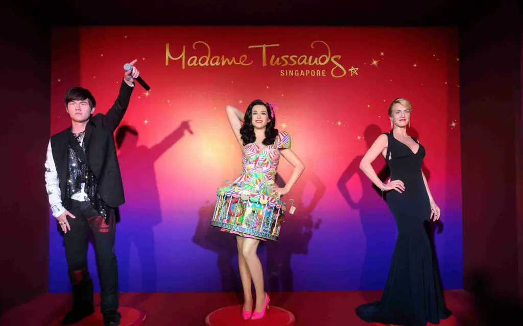Wax figures of Katy Perry and Kate Winslet at Madame Tussauds Sentosa
