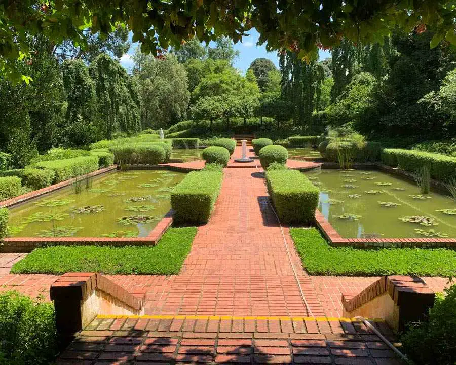 Picture of Sundial Garden in Singapore Botanic Garden