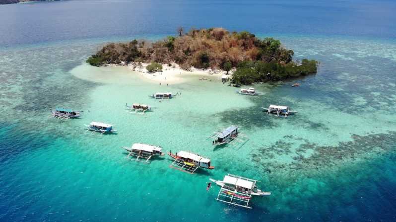 The simple yet beautiful CYC Beach in Coron