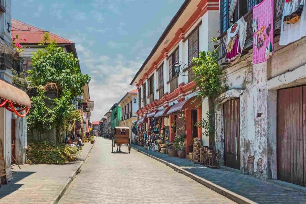 8 Best Things to Do in Vigan Philippines | Budget Itinerary