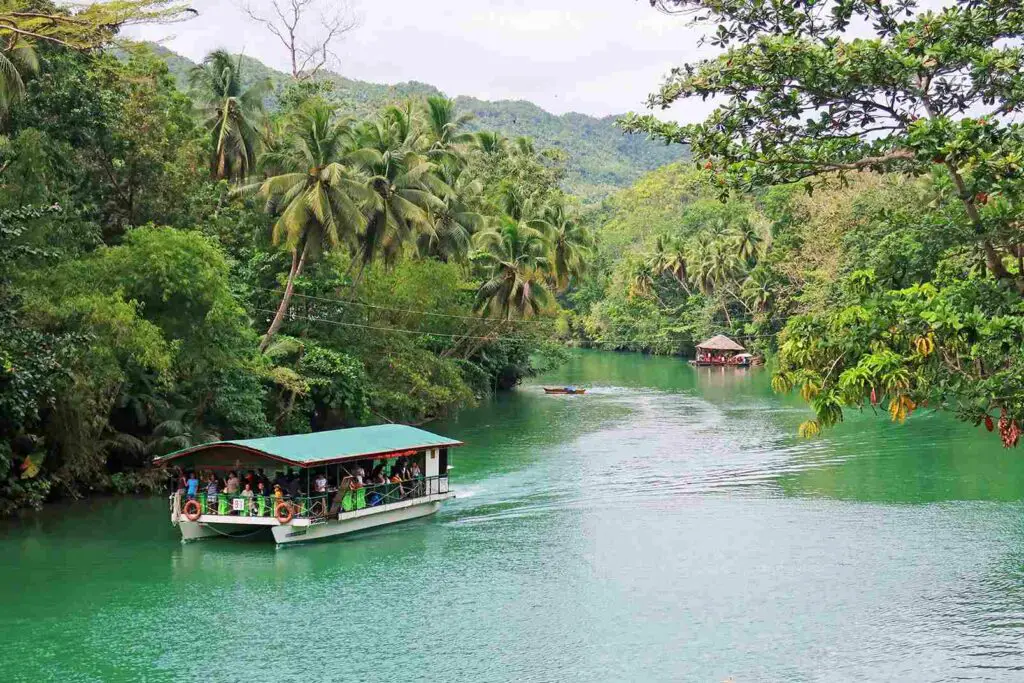 11 Best Tourist Spots and Things to Do in Bohol | Budget Itinerary