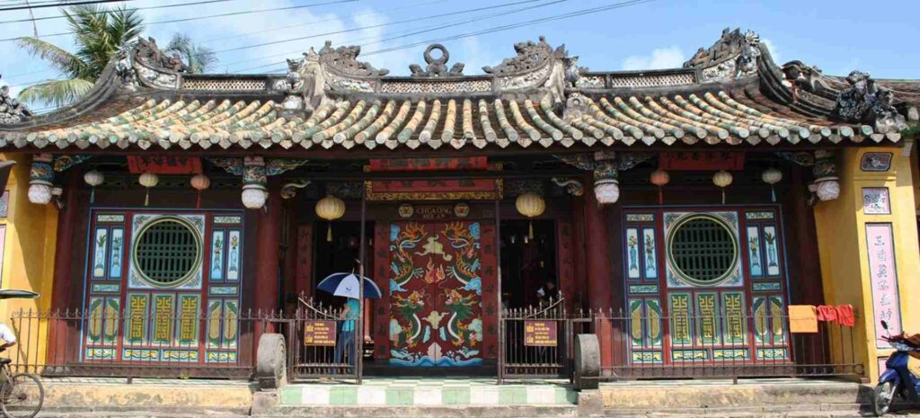 The entrance of Quan Cong Temple