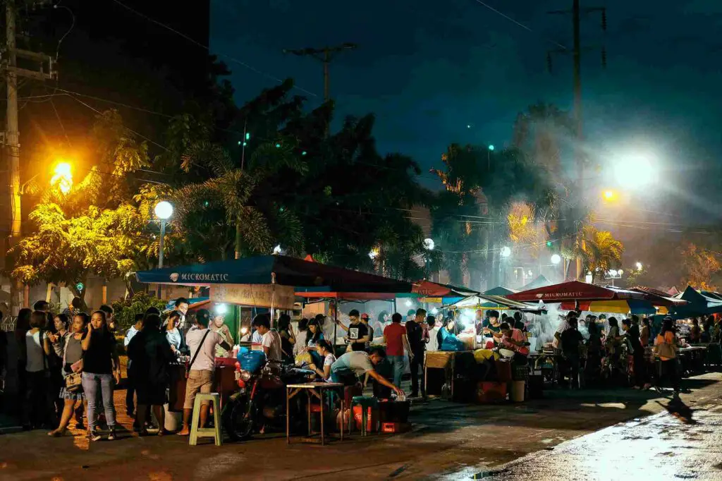 Food stalls at Roxas Night Market