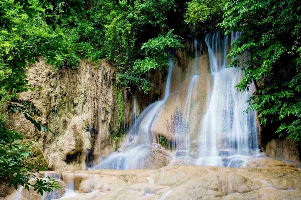 The majestic waterfalls at Sai Yok Noi National Park
