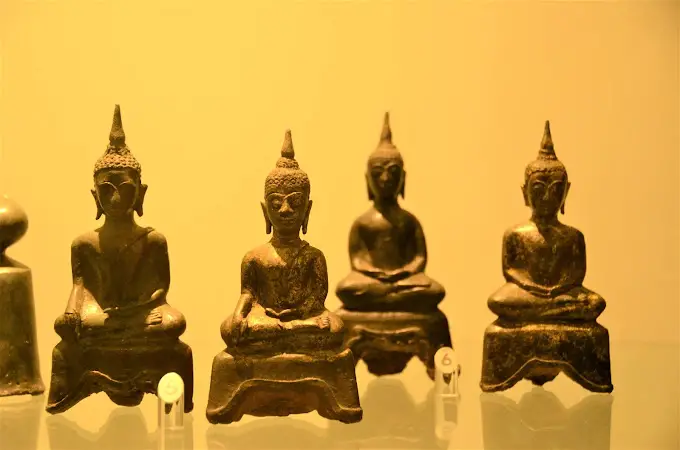 Historical figures displayed at Kamphaeng Phet National Museum