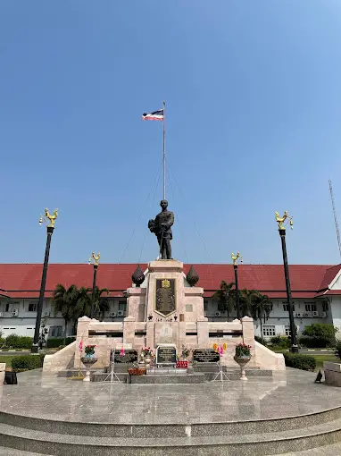 King Rama V's monument at Kamphaeng Phet