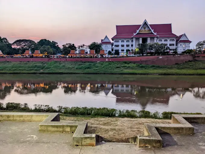 The Chom Nan Chaloem Phrakiat Public Park in front of the Naan River